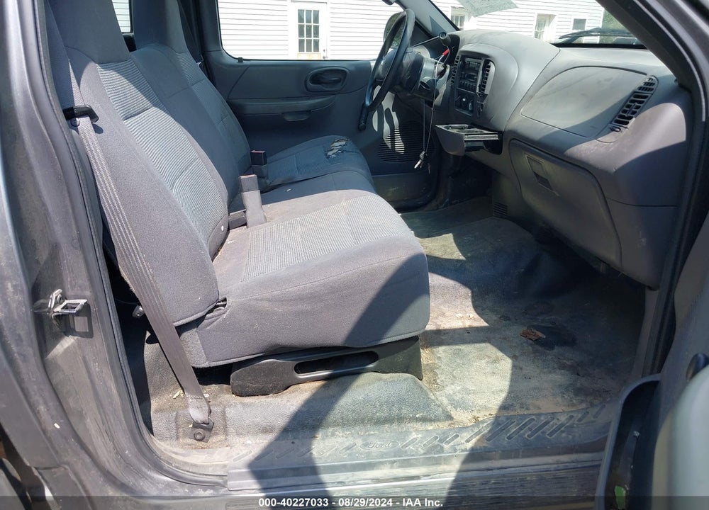 2004 FORD F-150 HERITAGE XL/XLT VIN: 2FTRF17W34CA56566