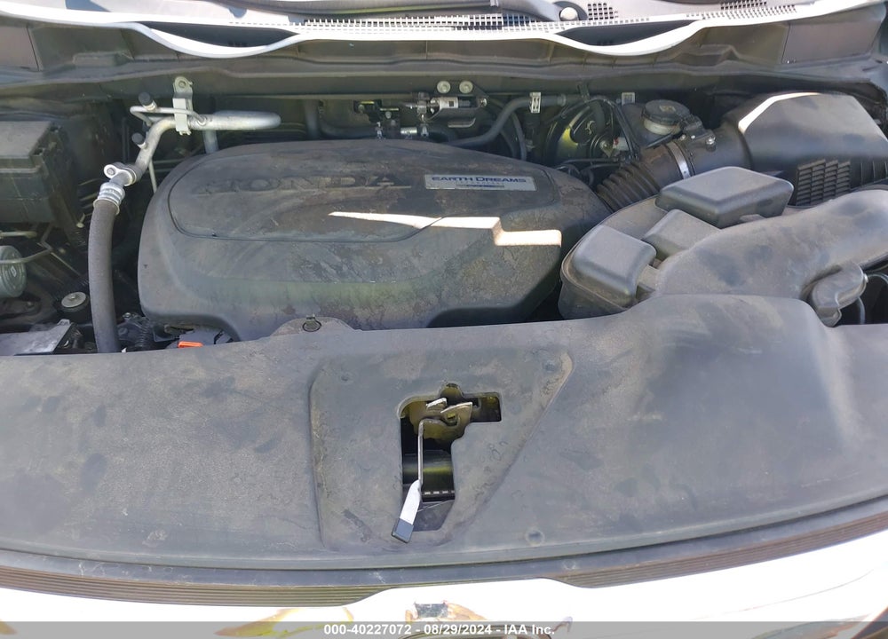 2018 HONDA ODYSSEY TOURING VIN: 5FNRL6H80JB007478