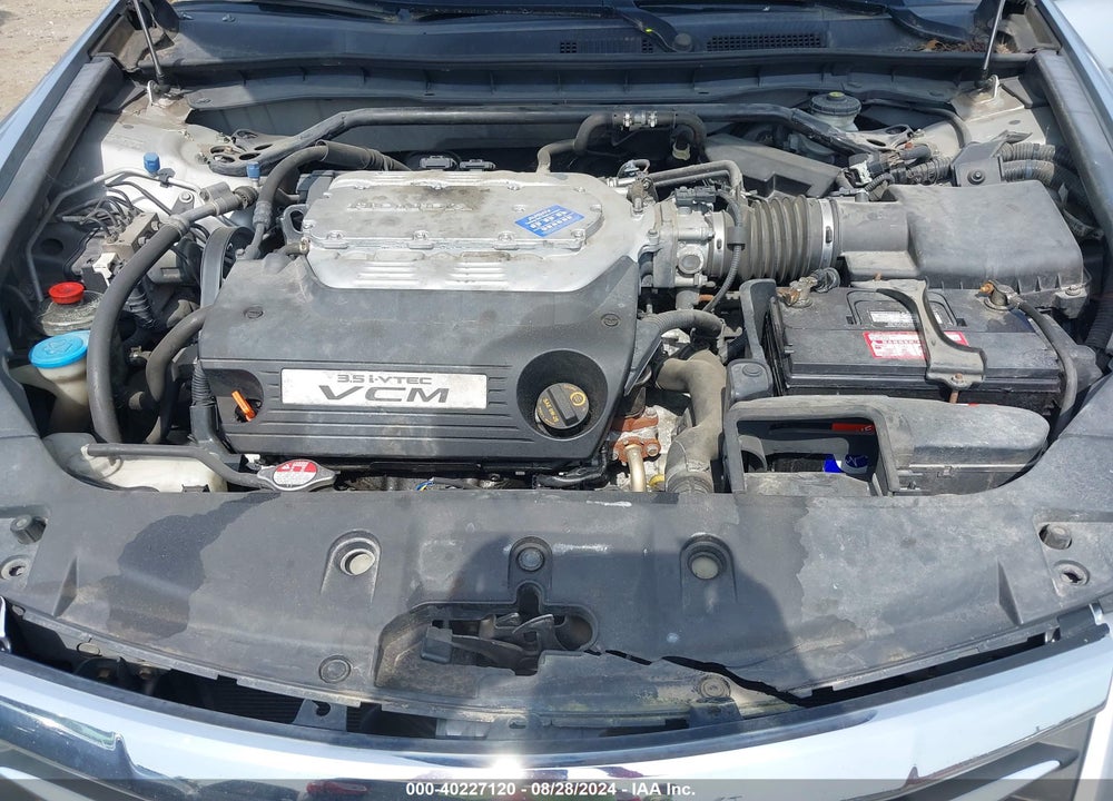 2011 HONDA ACCORD 3.5 EX-L VIN: 1HGCP3F83BA002802