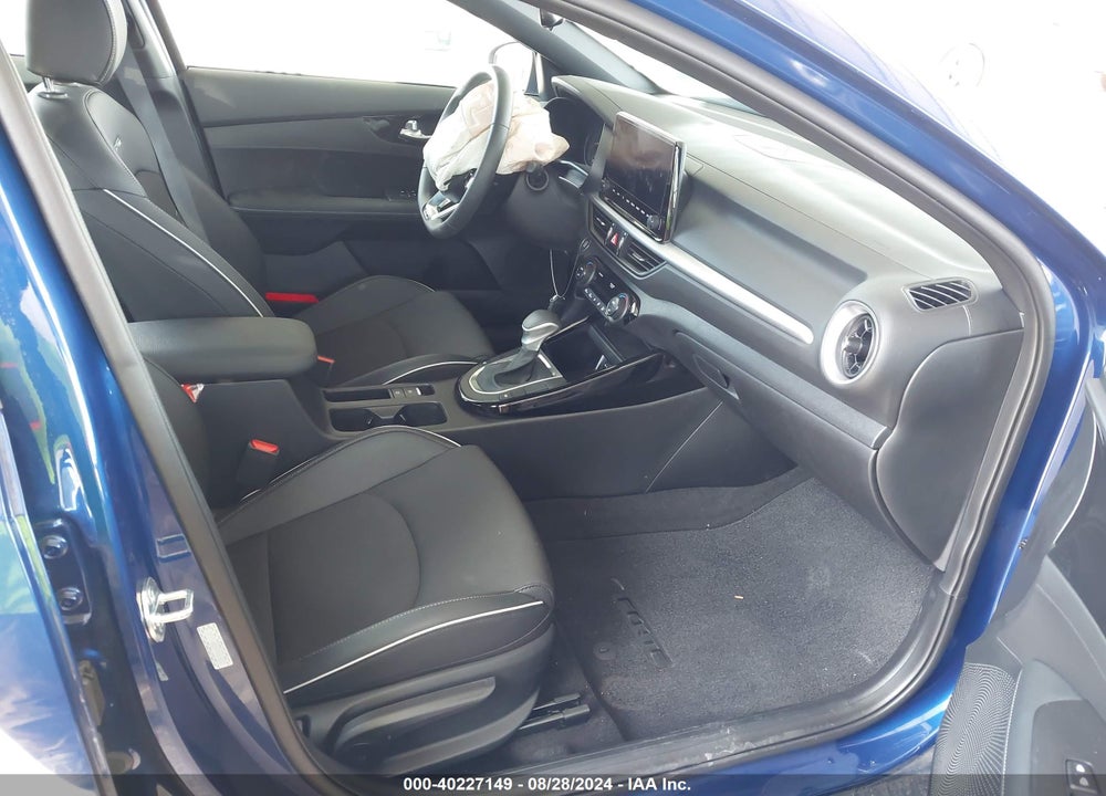 2024 KIA FORTE GT LINE VIN: 3KPF54AD4RE826410