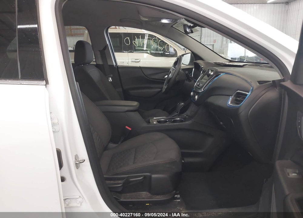 2019 CHEVROLET EQUINOX LT VIN: 2GNAXUEV1K6164886
