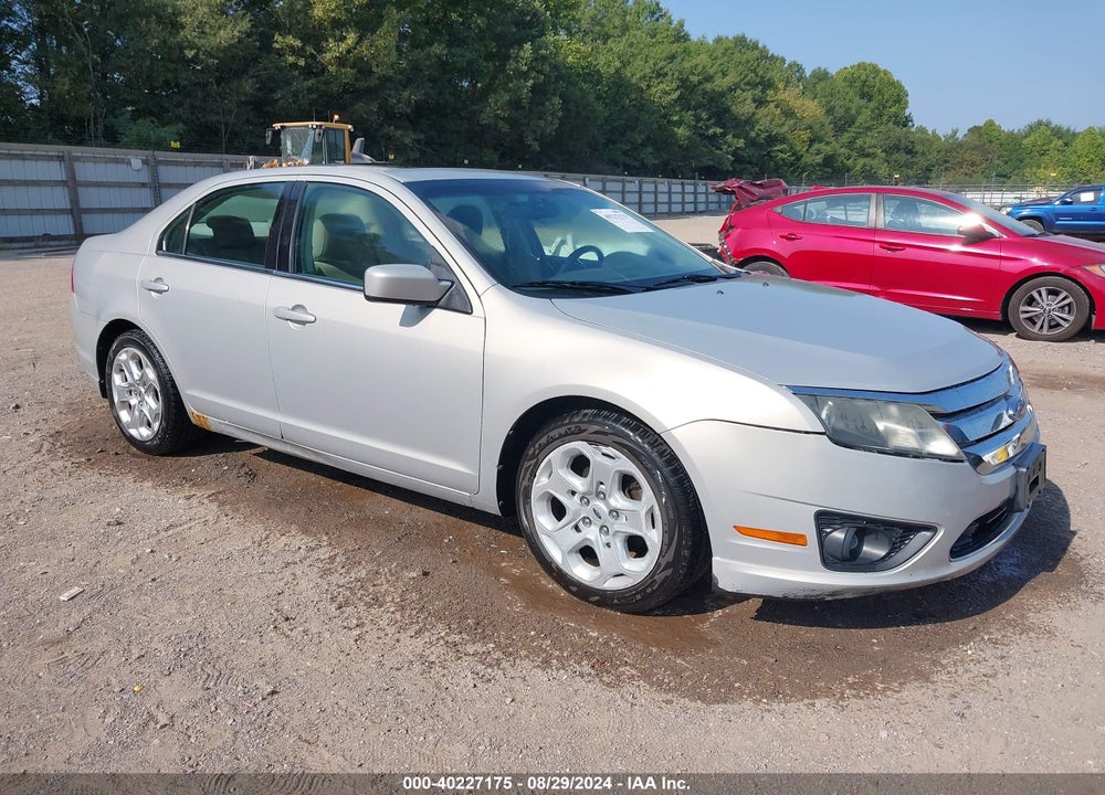 2010 FORD FUSION SE VIN: 3FAHP0HG4AR132931