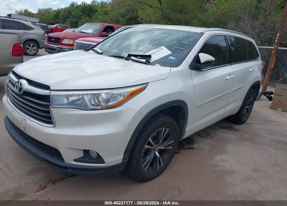 2016 TOYOTA HIGHLANDER XLE V6 VIN: 5TDKKRFH7GS160212