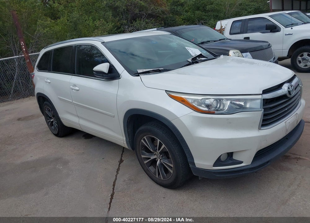 2016 TOYOTA HIGHLANDER XLE V6 VIN: 5TDKKRFH7GS160212