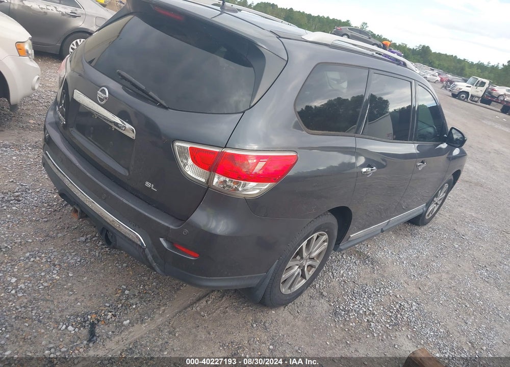 2013 NISSAN PATHFINDER SL VIN: 5N1AR2MN6DC683804