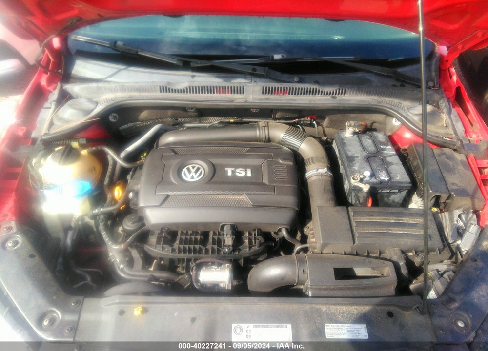 2015 VOLKSWAGEN JETTA 1.8T SE VIN: 3VWD17AJ1FM327220