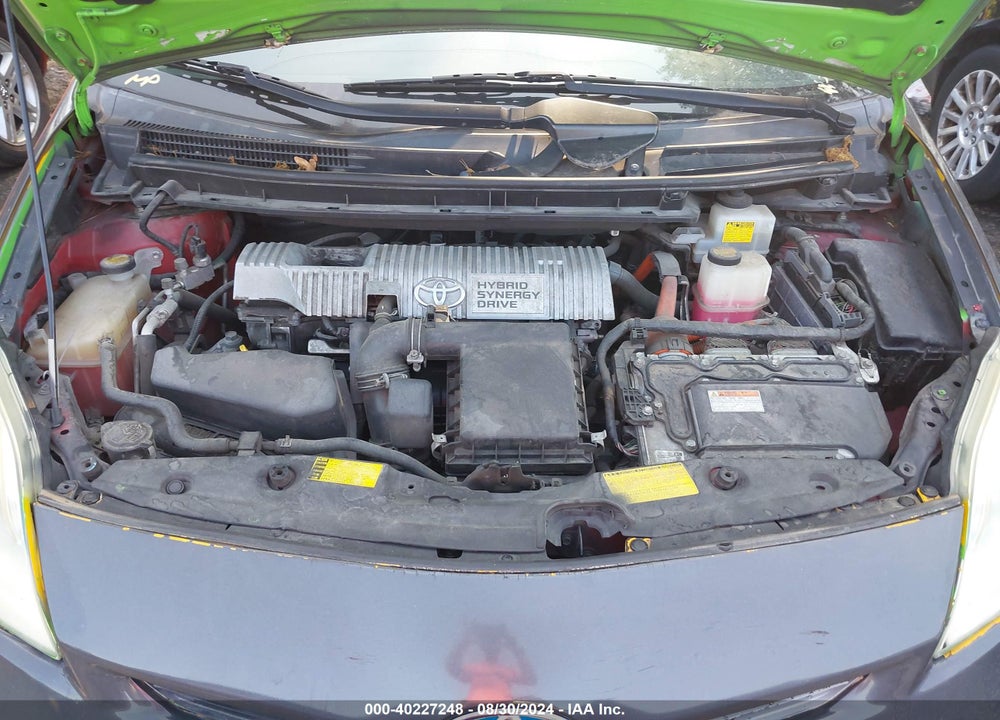2013 TOYOTA PRIUS TWO VIN: JTDKN3DU8D0353035