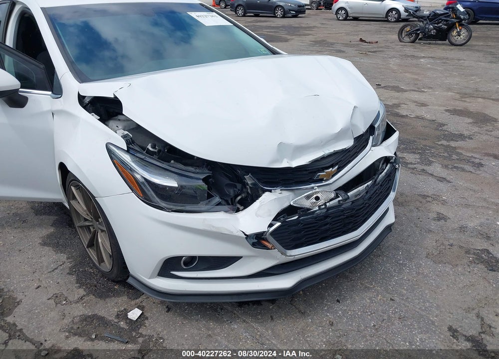 2017 CHEVROLET CRUZE VIN: 3G1BE6SM4HS595302
