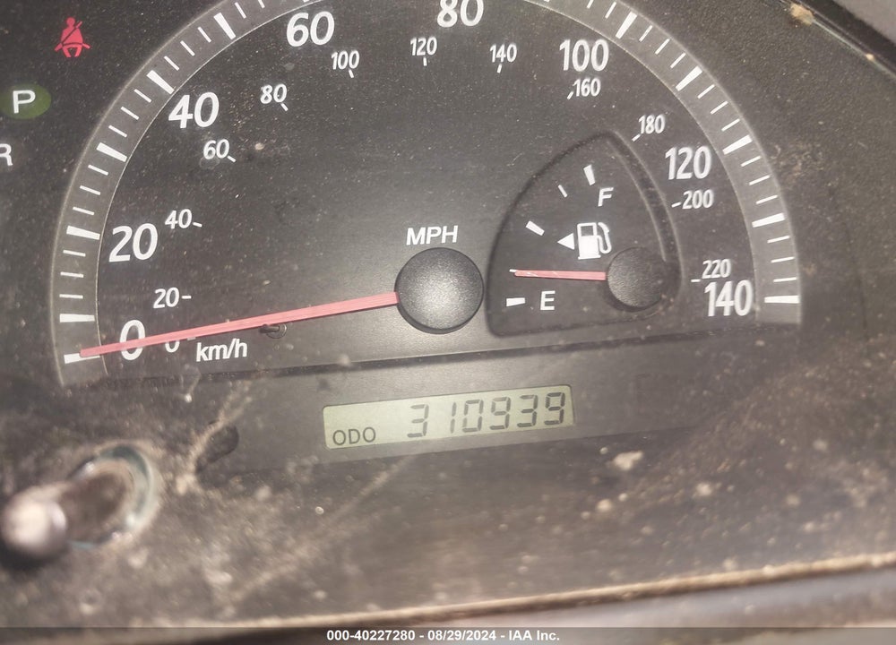 2002 TOYOTA CAMRY LE VIN: 4T1BE32K92U602087