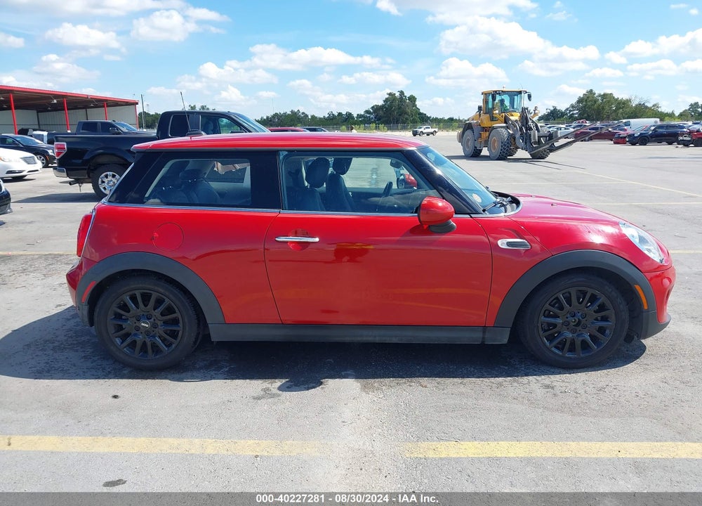 2018 MINI HARDTOP COOPER/OXFORD EDITION VIN: WMWXP5C57J2G64185