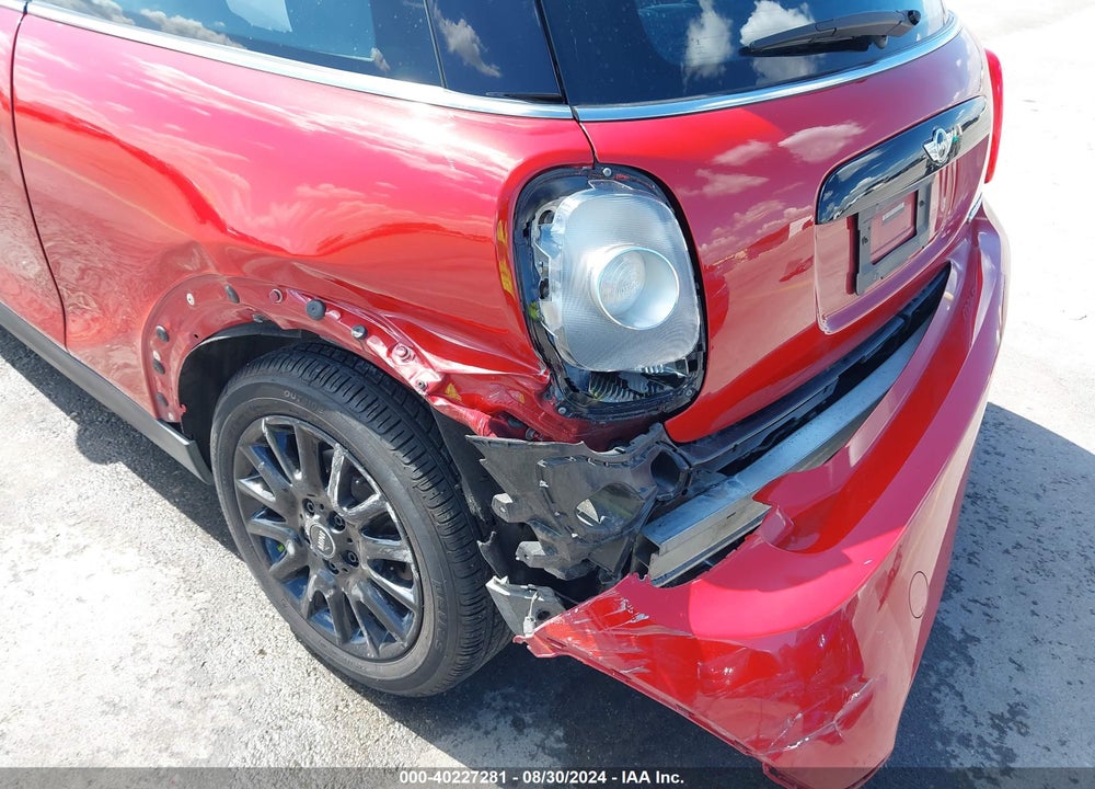 2018 MINI HARDTOP COOPER/OXFORD EDITION VIN: WMWXP5C57J2G64185