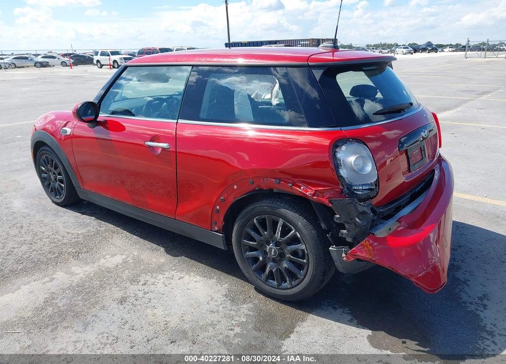 2018 MINI HARDTOP COOPER/OXFORD EDITION VIN: WMWXP5C57J2G64185
