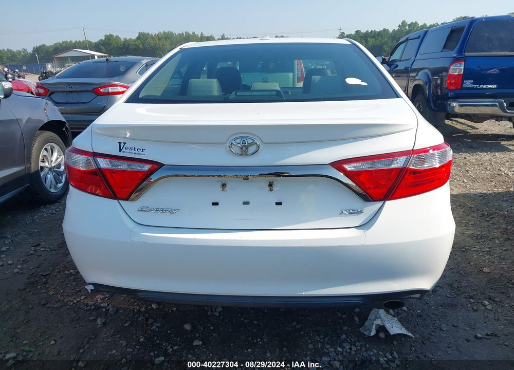 2015 TOYOTA CAMRY XSE VIN: 4T1BF1FK4FU924959