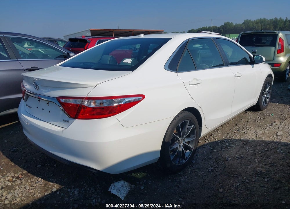 2015 TOYOTA CAMRY XSE VIN: 4T1BF1FK4FU924959