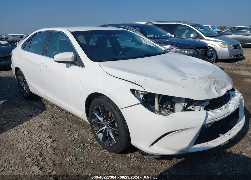 2015 TOYOTA CAMRY XSE VIN: 4T1BF1FK4FU924959