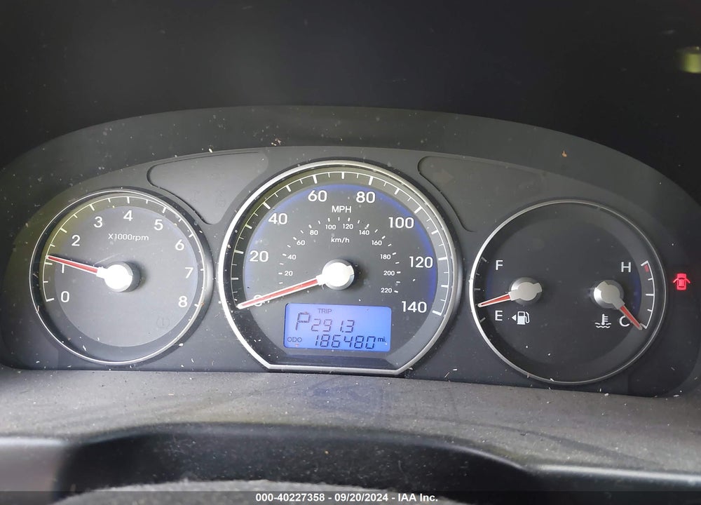 2012 HYUNDAI SANTA FE SE VIN: 5XYZH4AGXCG109714