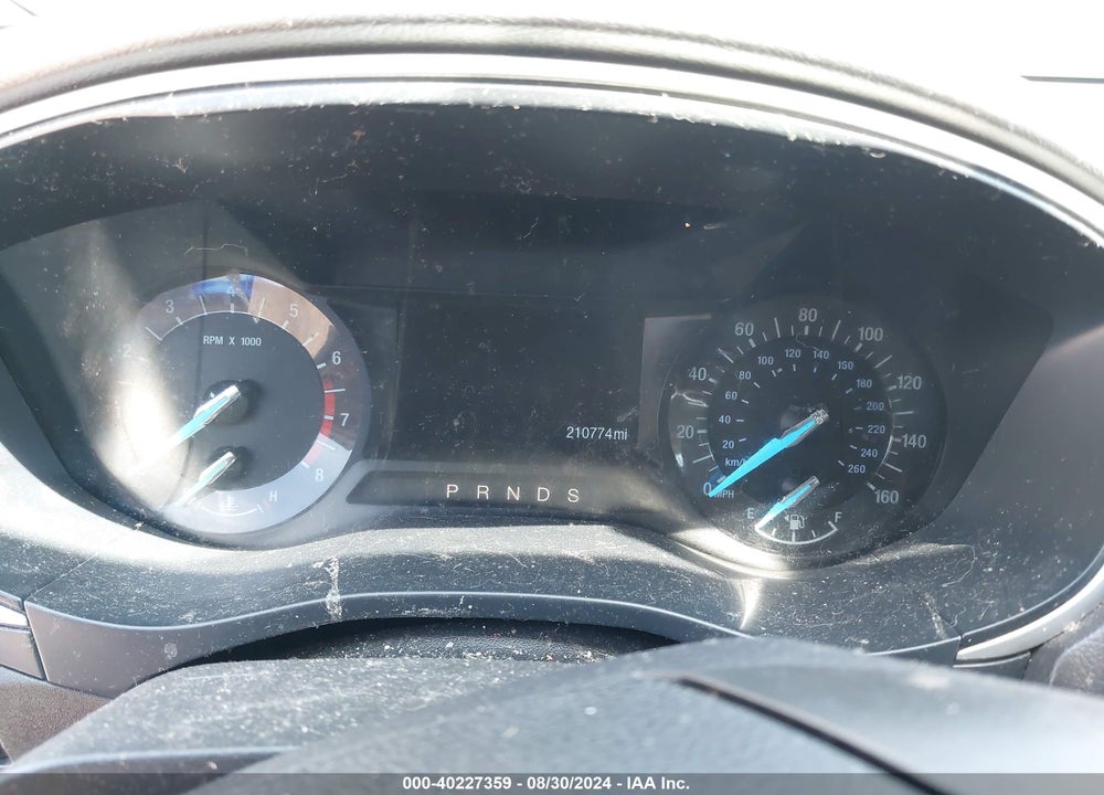 2015 FORD FUSION VIN: 1FA6P0H74F5110090
