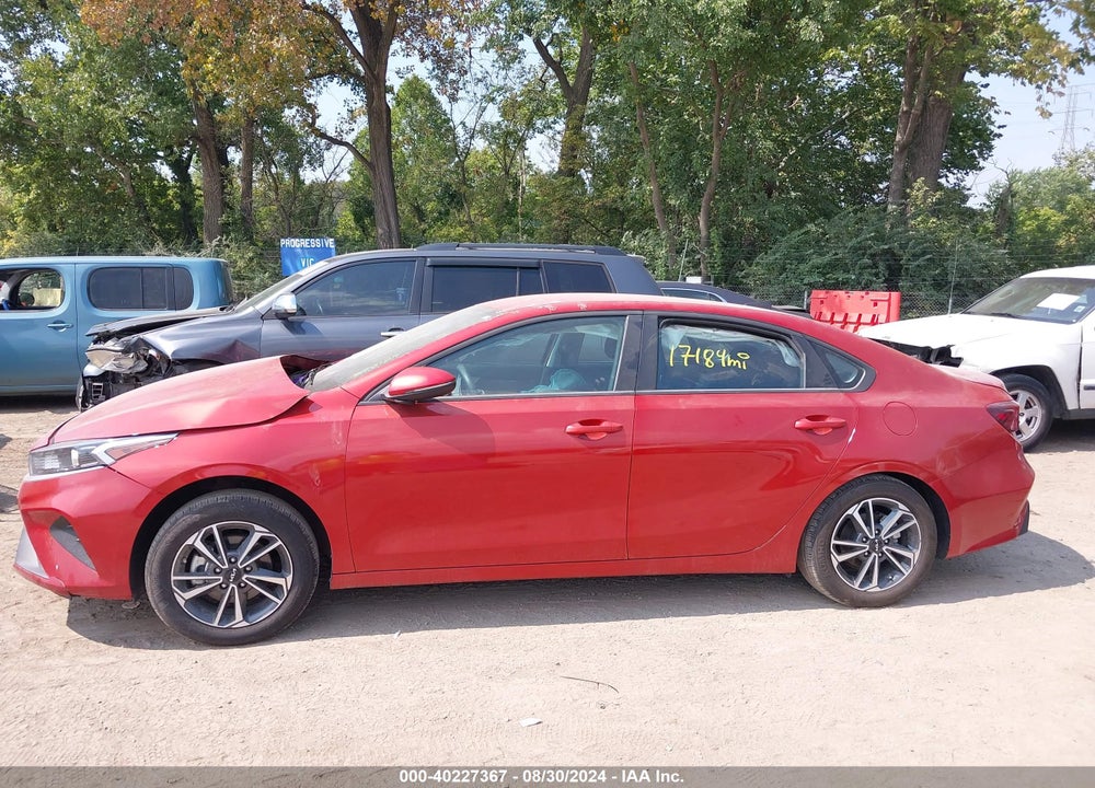 2023 KIA FORTE LXS VIN: 3KPF24AD5PE666172