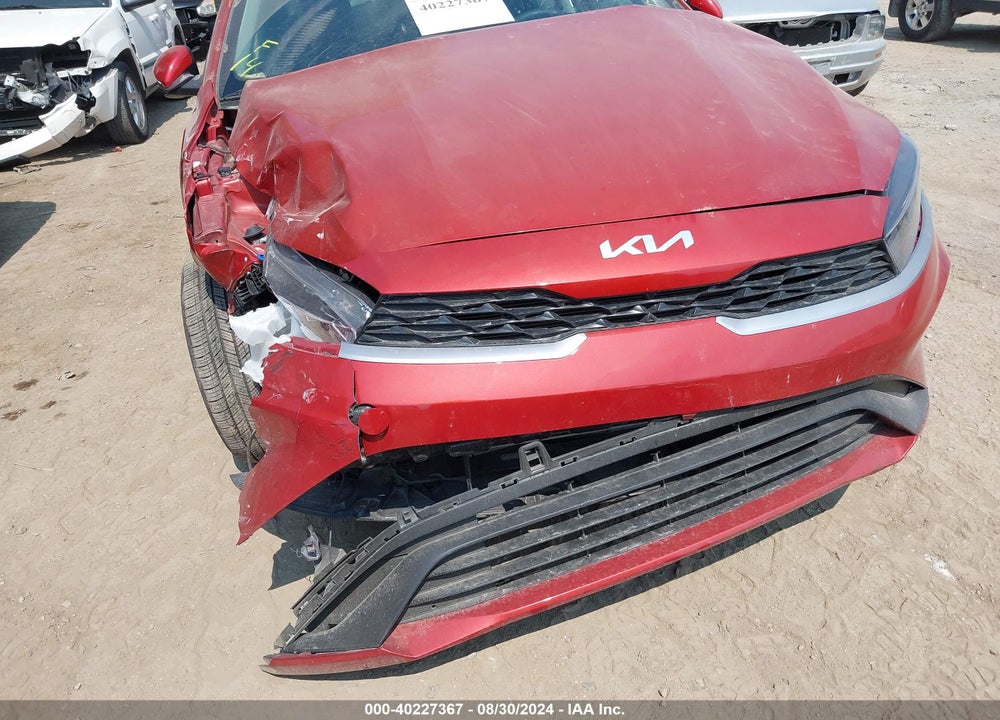 2023 KIA FORTE LXS VIN: 3KPF24AD5PE666172