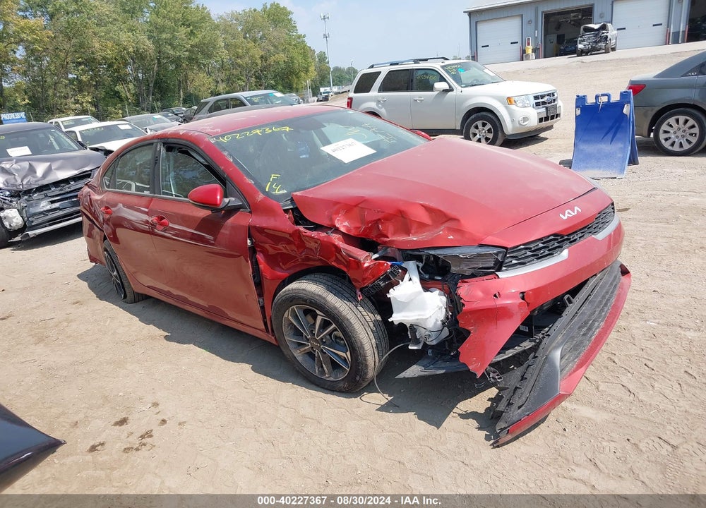 2023 KIA FORTE LXS VIN: 3KPF24AD5PE666172