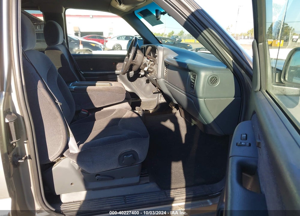 2002 GMC SIERRA 1500 SLE VIN: 2GTEC19V721137459
