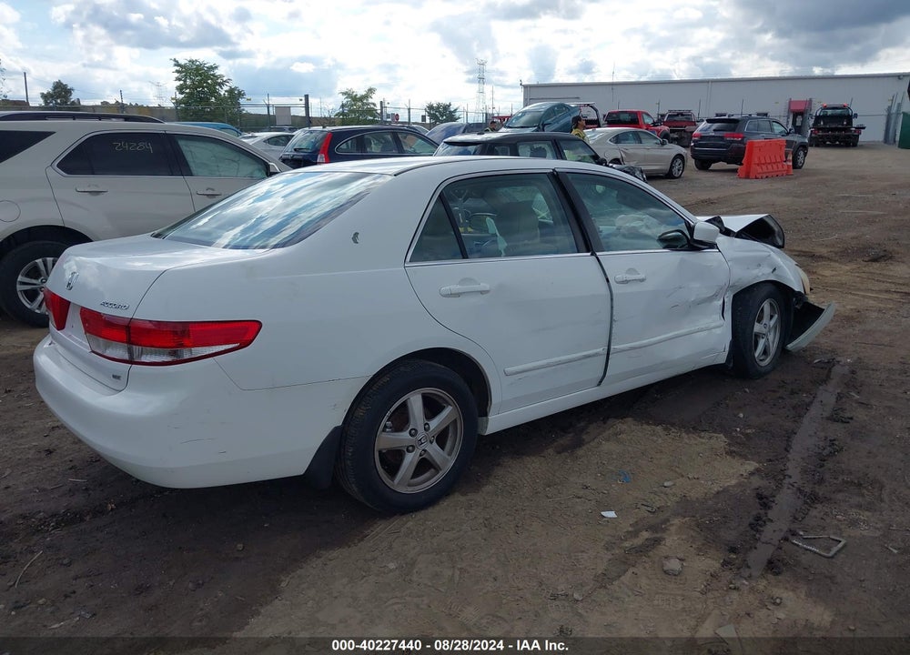2003 HONDA ACCORD 2.4 EX VIN: 1HGCM56623A027775