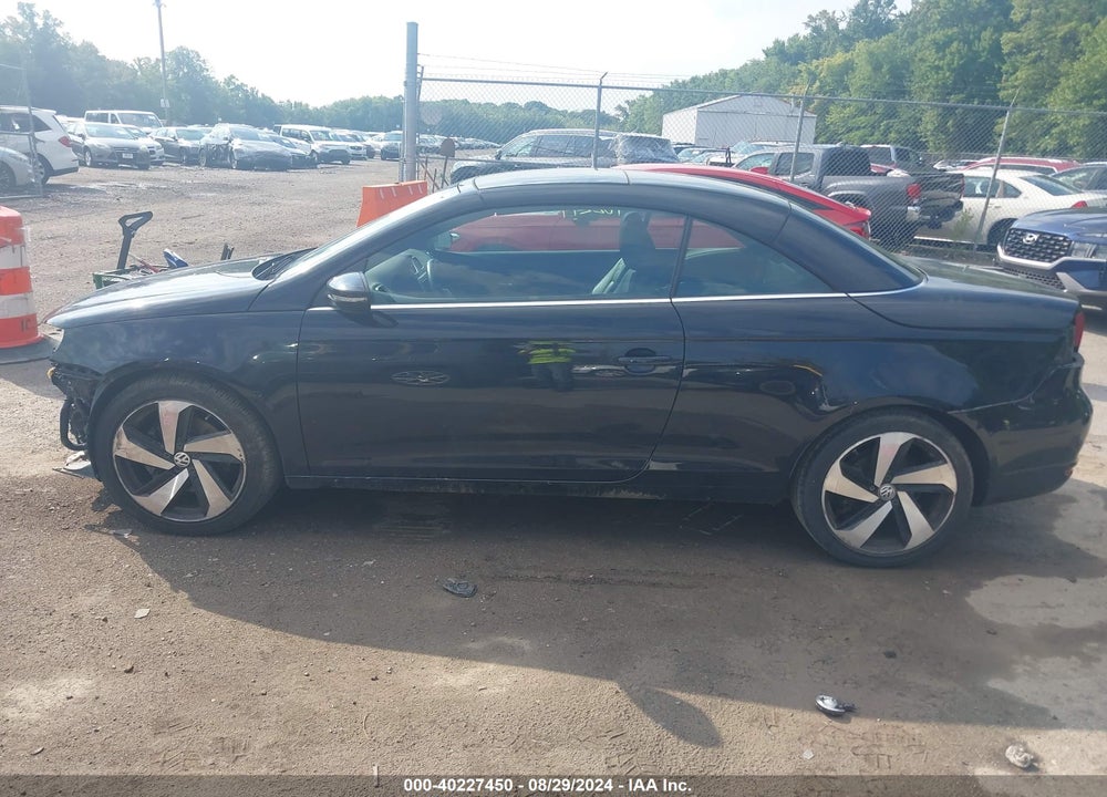 2013 VOLKSWAGEN EOS LUX VIN: WVWFW8AH7DV002624