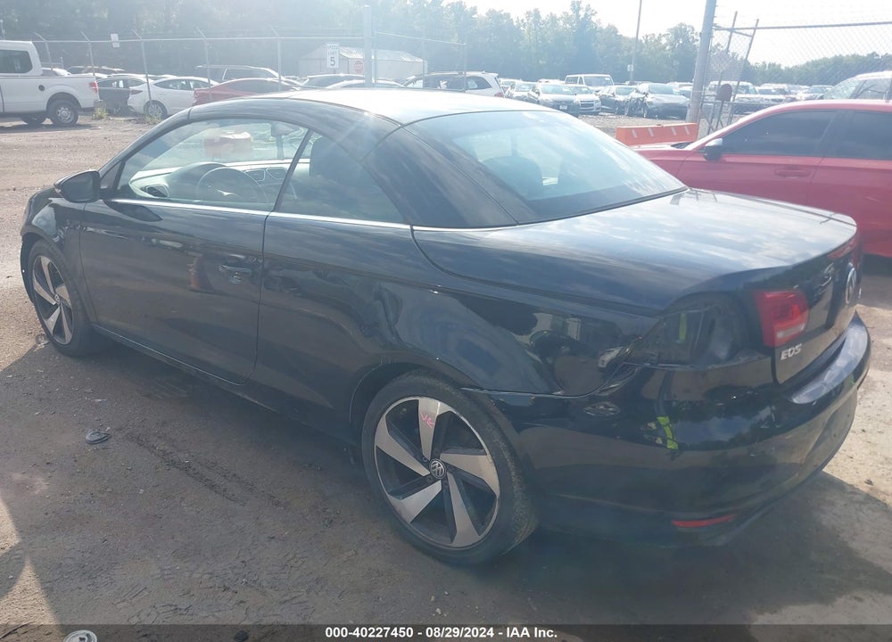 2013 VOLKSWAGEN EOS LUX VIN: WVWFW8AH7DV002624