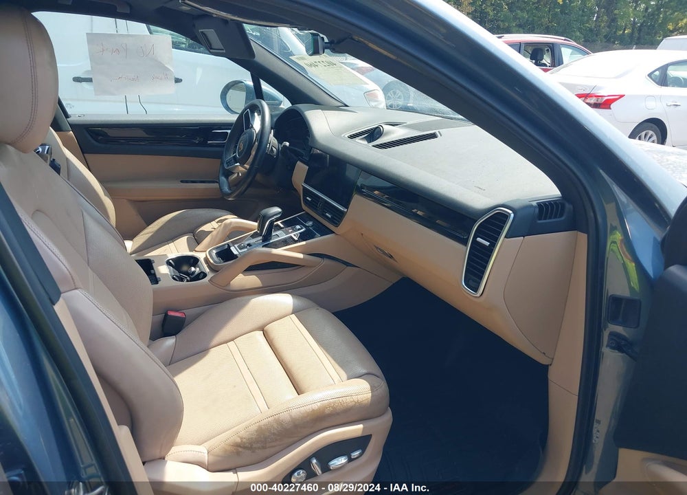 2019 PORSCHE CAYENNE VIN: WP1AA2AY7KDA17812