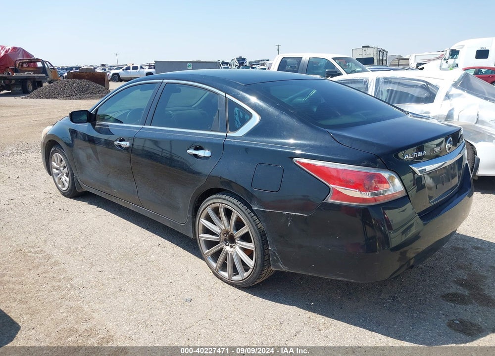 2015 NISSAN ALTIMA VIN: 1N4AL3AP8FC477801