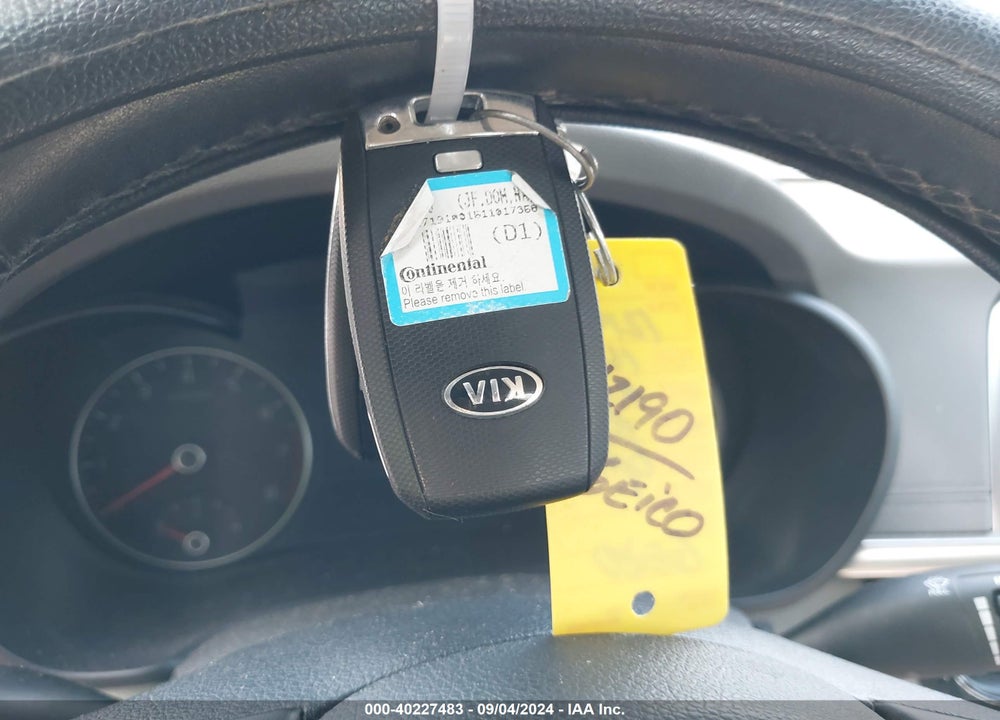 2016 KIA OPTIMA EX VIN: 5XXGU4L35GG067539