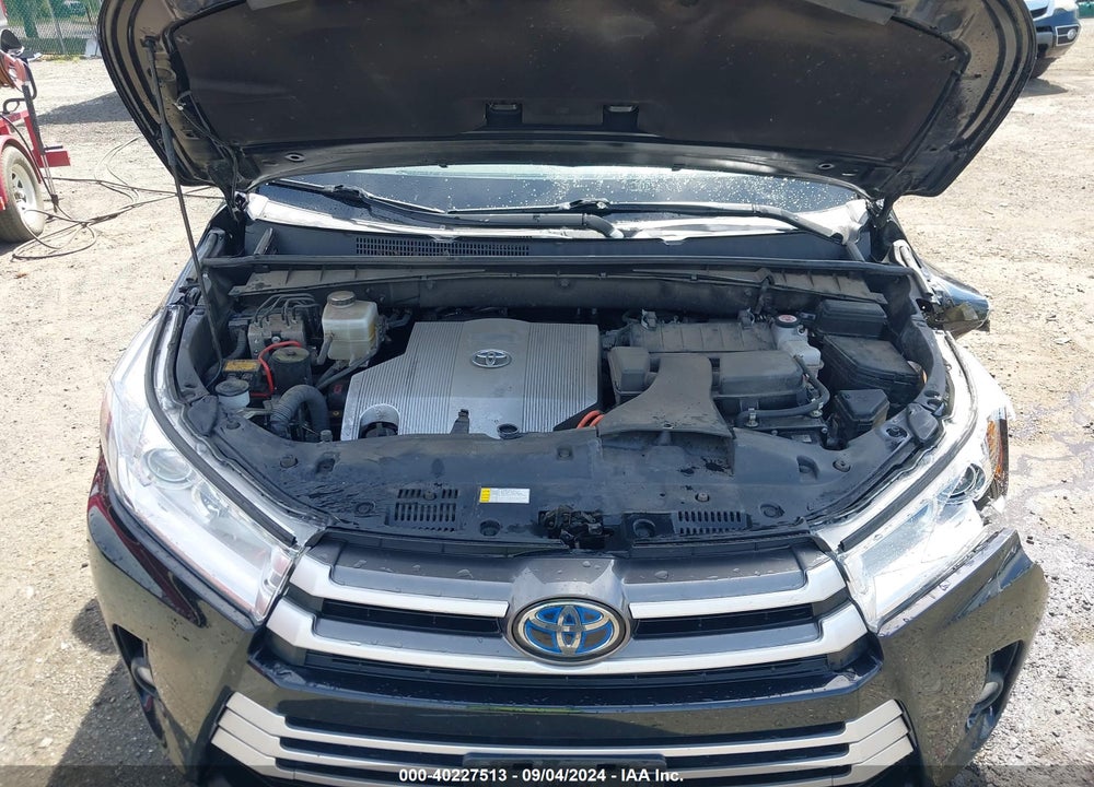 2019 TOYOTA HIGHLANDER HYBRID XLE VIN: 5TDJGRFH3KS077432
