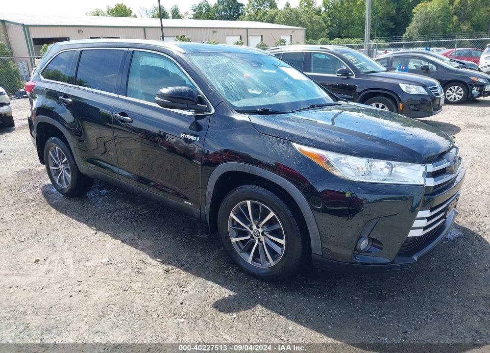 2019 TOYOTA HIGHLANDER HYBRID XLE VIN: 5TDJGRFH3KS077432