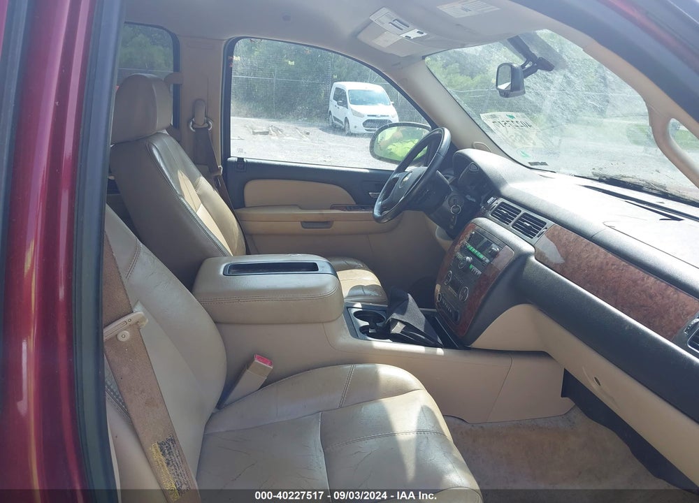 2007 CHEVROLET TAHOE LT VIN: 1GNFC13J57R157872