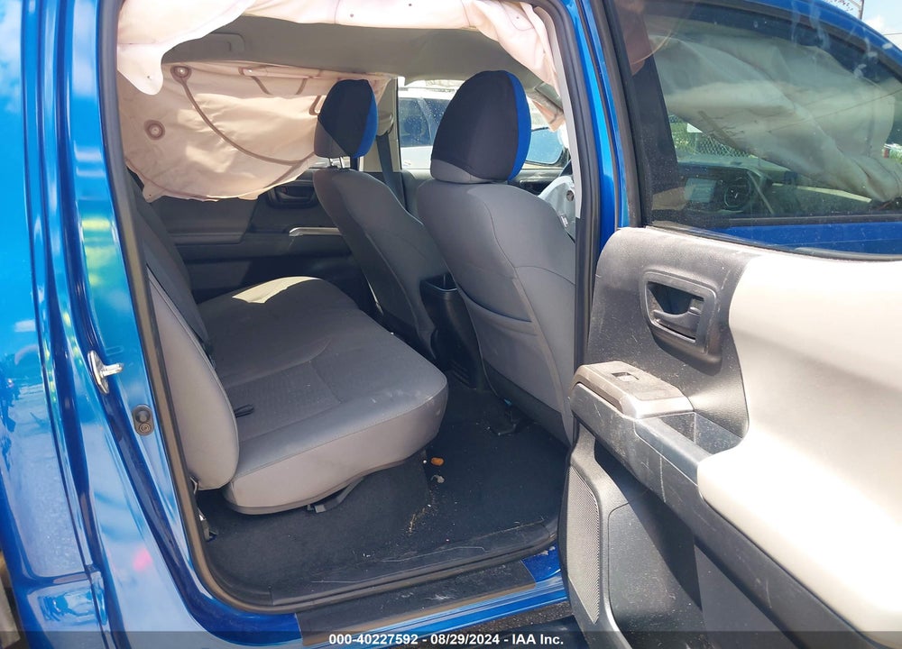 2017 TOYOTA TACOMA SR5 V6 VIN: 3TMDZ5BNXHM034646