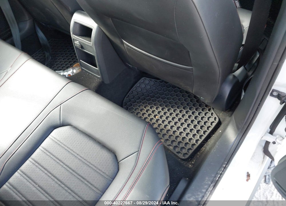 2017 VOLKSWAGEN JETTA GLI VIN: 3VW4T7AJ9HM372967