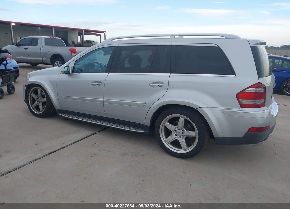 2008 MERCEDES-BENZ GL 550 4MATIC VIN: 4JGBF86E98A385343
