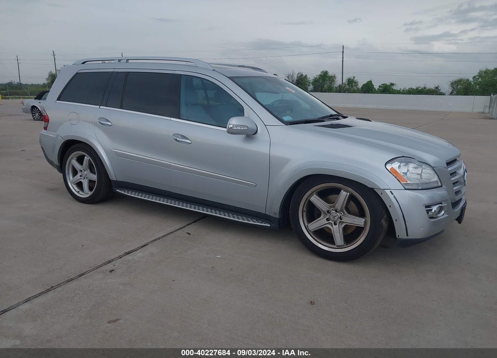 2008 MERCEDES-BENZ GL 550 4MATIC VIN: 4JGBF86E98A385343
