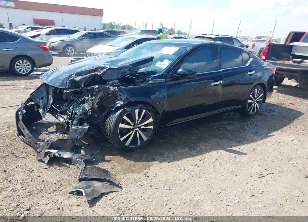 2020 NISSAN ALTIMA SR FWD VIN: 1N4BL4CV8LC102427