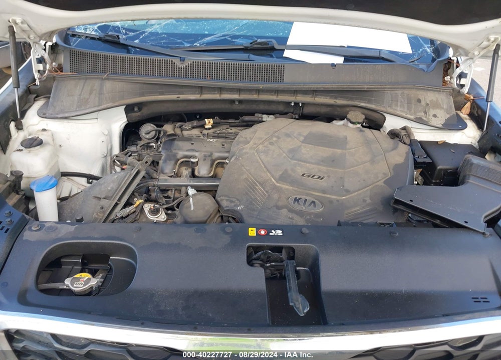 2019 KIA SORENTO 3.3L LX VIN: 5XYPG4A54KG497577