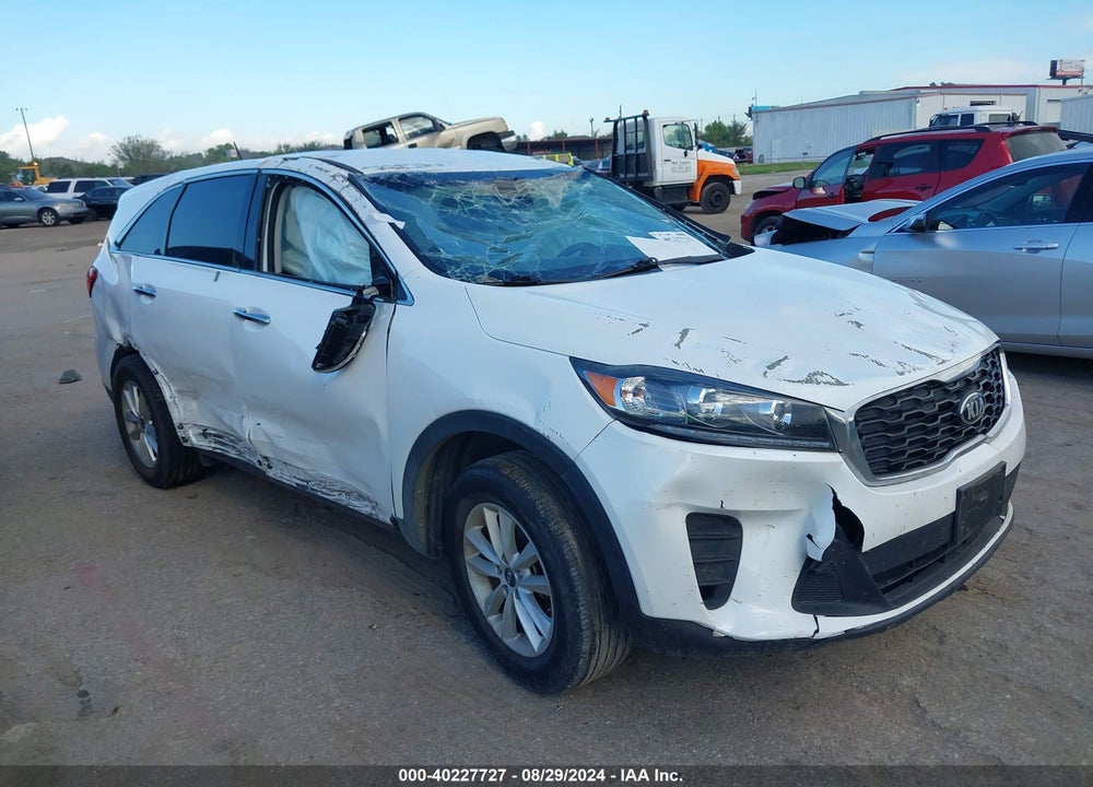 2019 KIA SORENTO 3.3L LX VIN: 5XYPG4A54KG497577