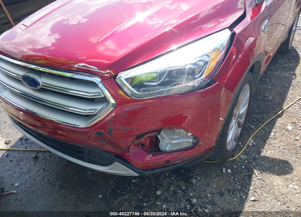 2018 FORD ESCAPE TITANIUM VIN: 1FMCU9J90JUD54965