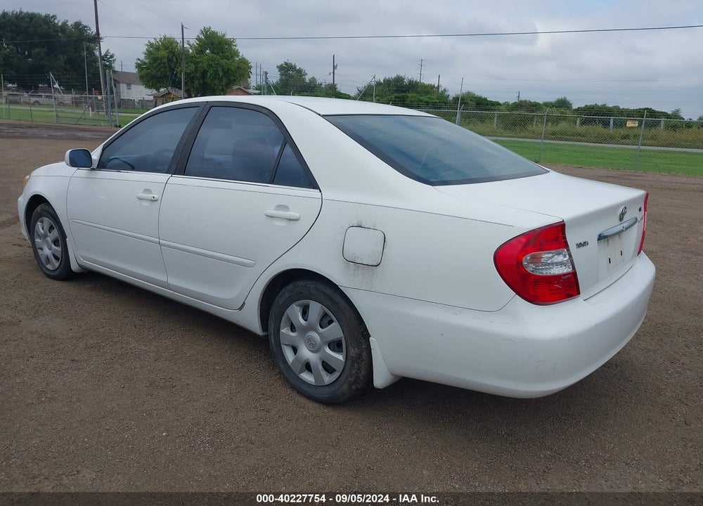 2004 TOYOTA CAMRY LE VIN: 4T1BE32K64U312070