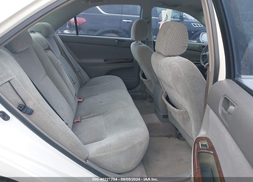 2004 TOYOTA CAMRY LE VIN: 4T1BE32K64U312070