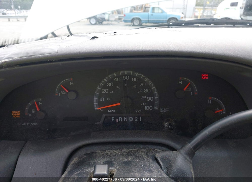 1999 FORD F-150 WORK SERIES/XL/XLT VIN: 1FTZX1728XNA68978