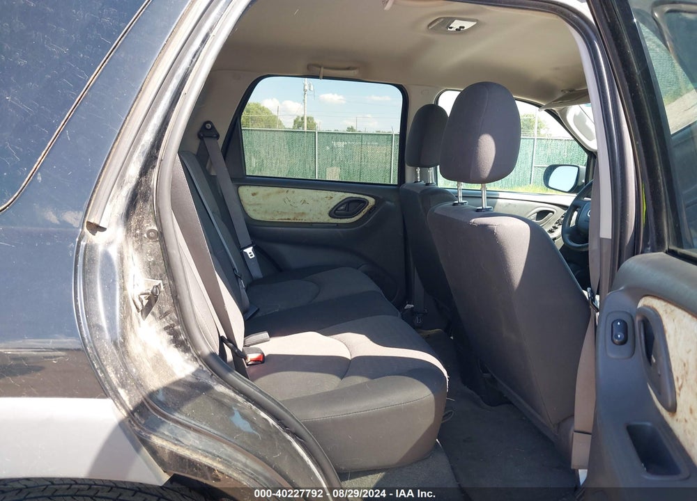 2006 MAZDA TRIBUTE I VIN: 4F2YZ02Z26KM01177