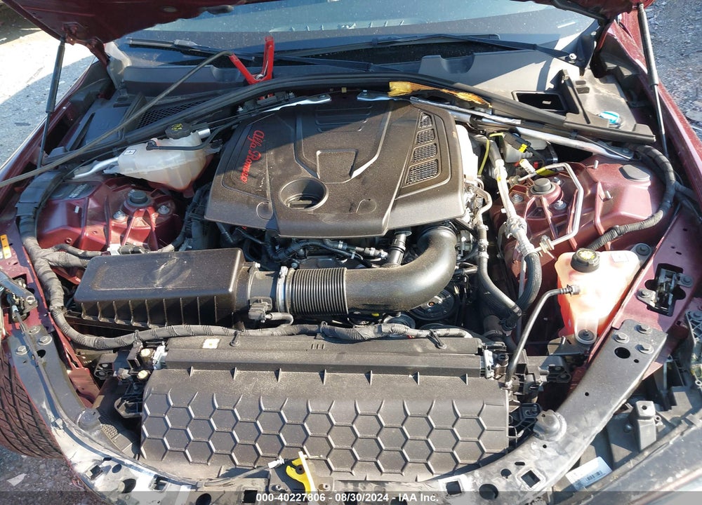 2018 ALFA ROMEO GIULIA AWD VIN: ZARFAEDN7J7566584