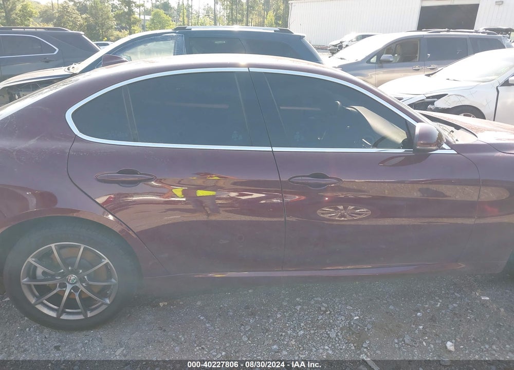 2018 ALFA ROMEO GIULIA AWD VIN: ZARFAEDN7J7566584
