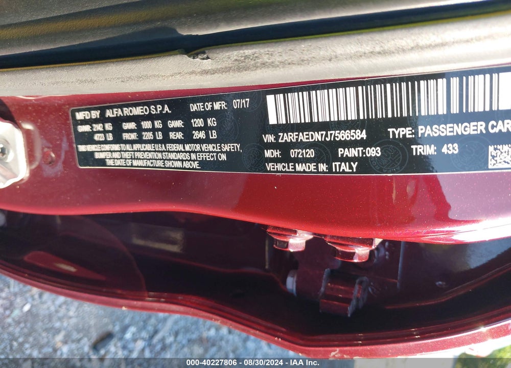 2018 ALFA ROMEO GIULIA AWD VIN: ZARFAEDN7J7566584