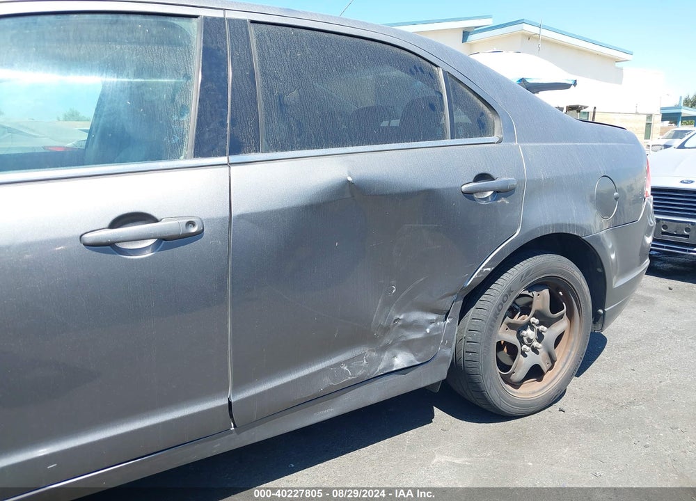 2010 FORD FUSION SE VIN: 3FAHP0HA8AR235992